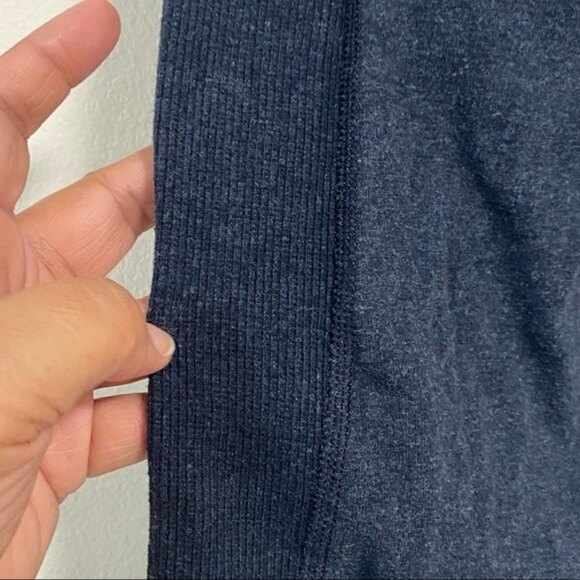 Lululemon Wunder Under Crop*Sashiko Inkwell 22” inseam Size 4 - Picture 8 of 12